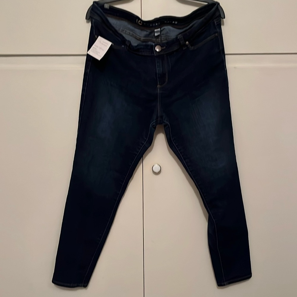Lauren Conrad, super skinny mid rise SUPER skinny Stretch sz 16 dark blue jean
